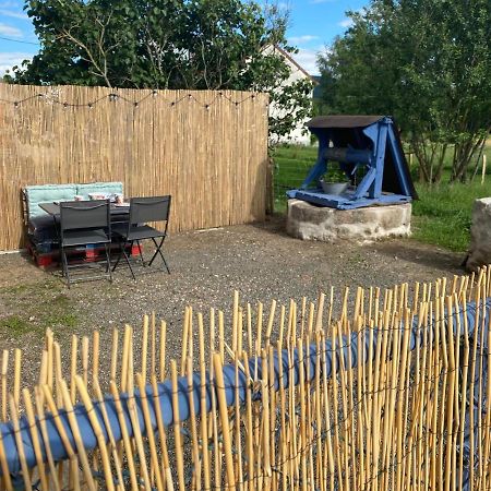 Le Patis Karadok - Le Gite A La Ferme Du Karadok'Inn Mesvres Ngoại thất bức ảnh